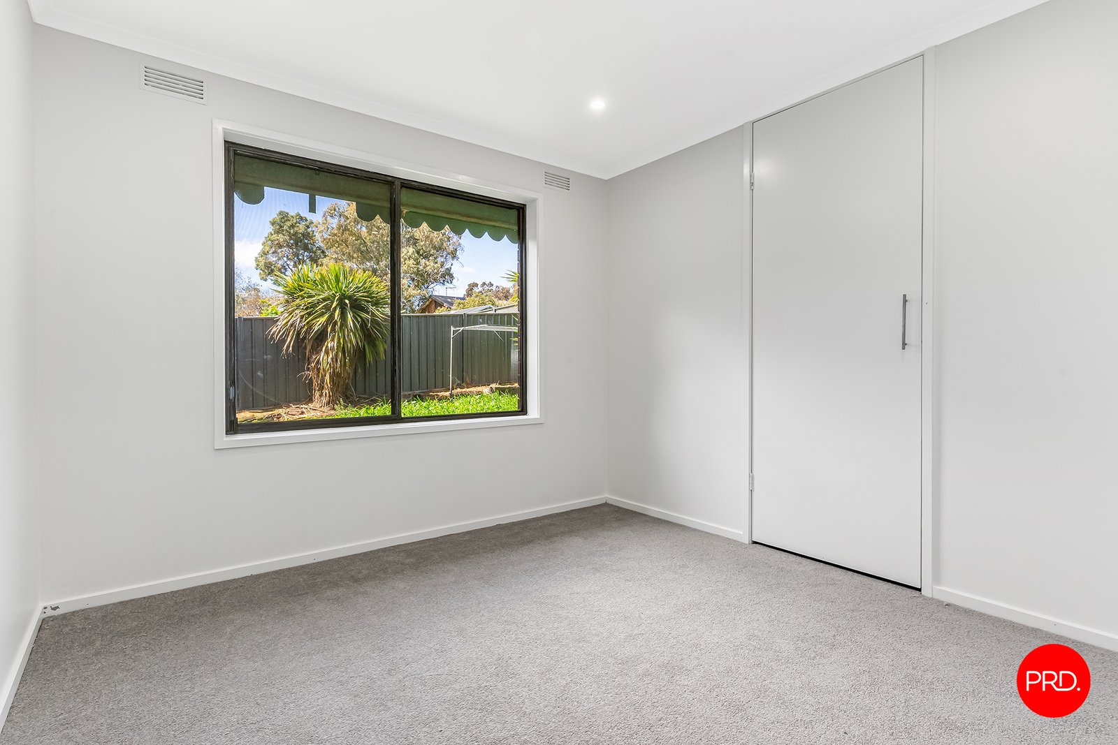 27 Nabilla Cres  STRATHDALE 6