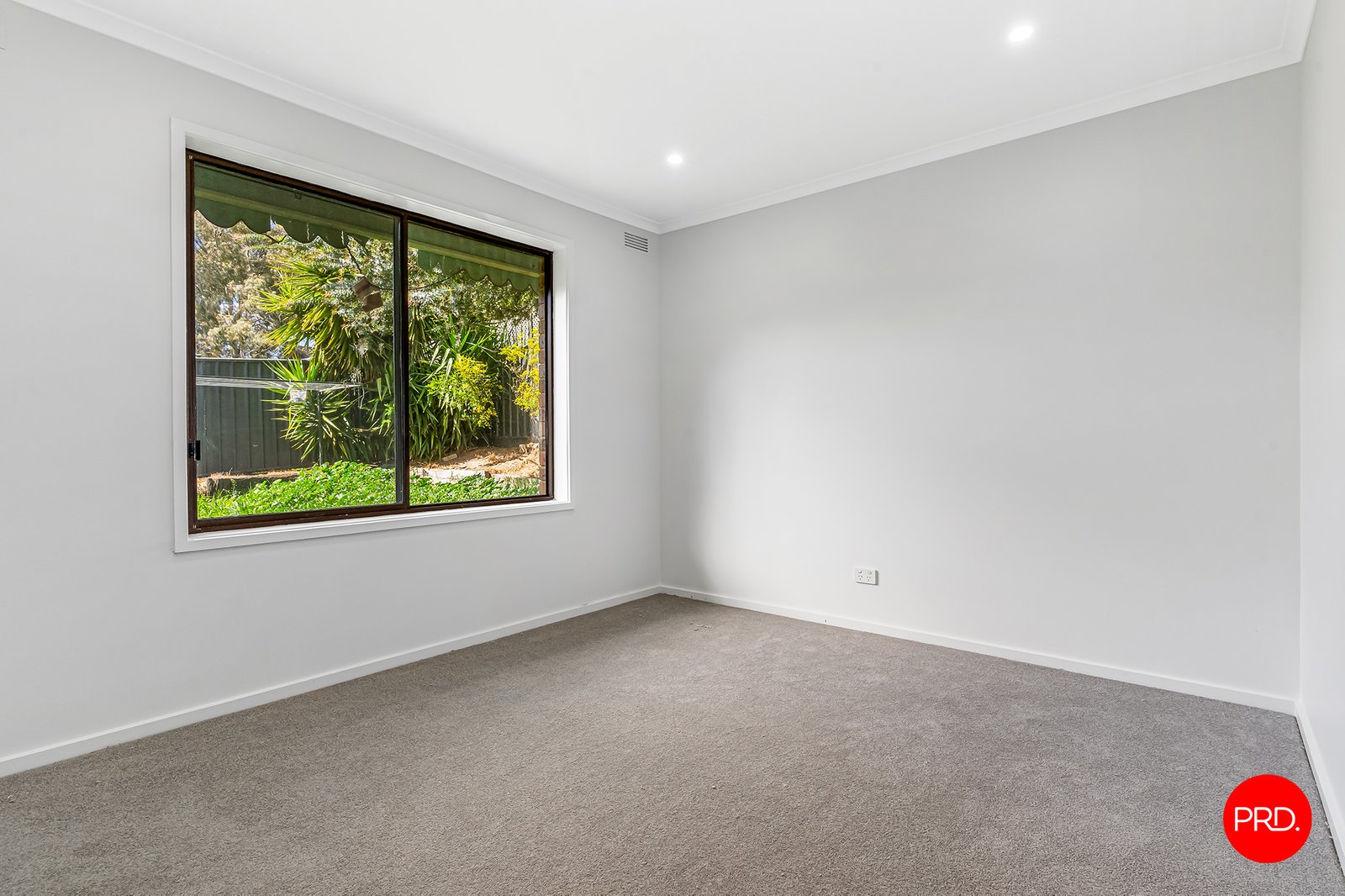 27 Nabilla Cres  STRATHDALE 7