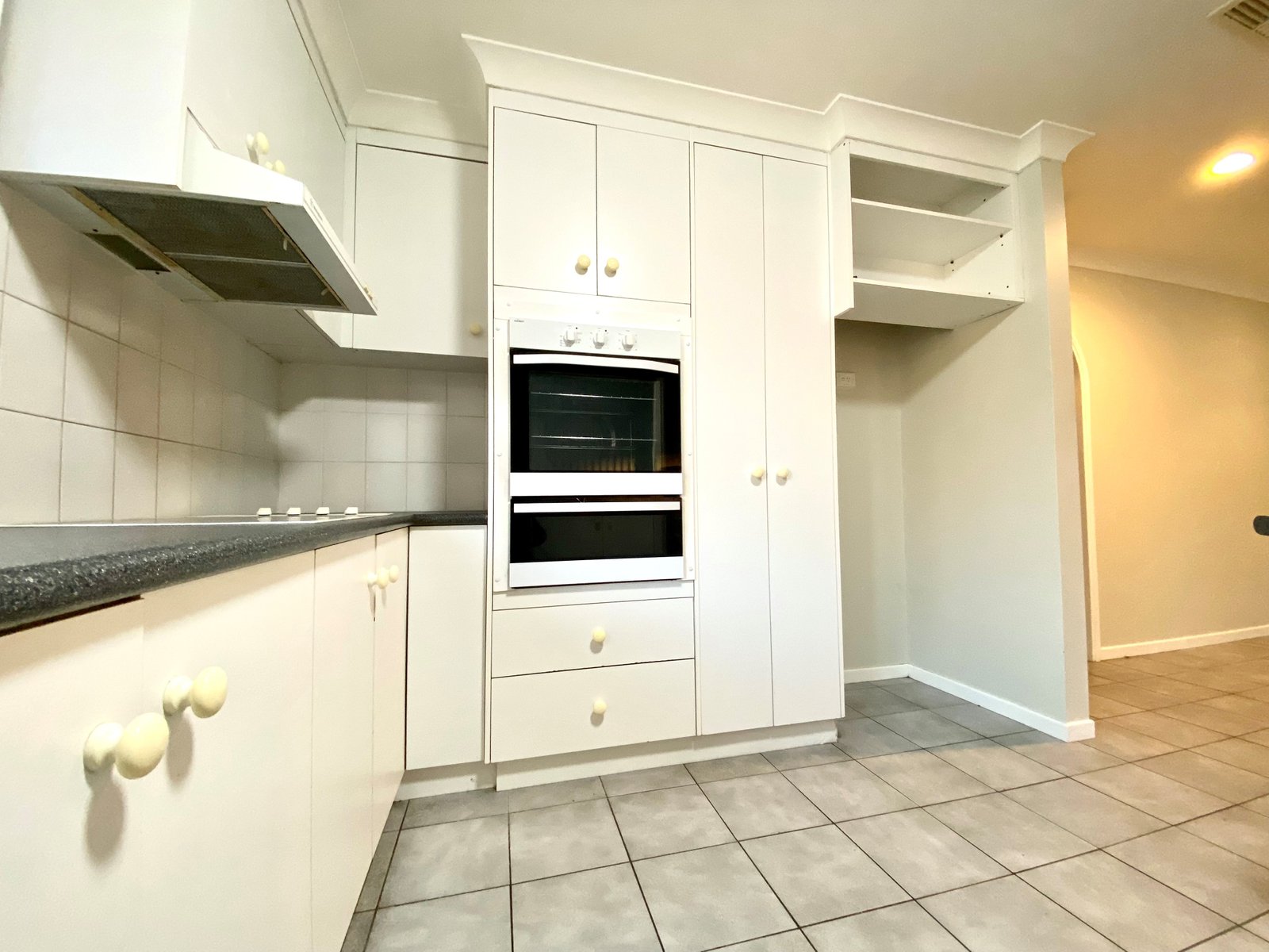 27 Nancy Street TAMWORTH 5