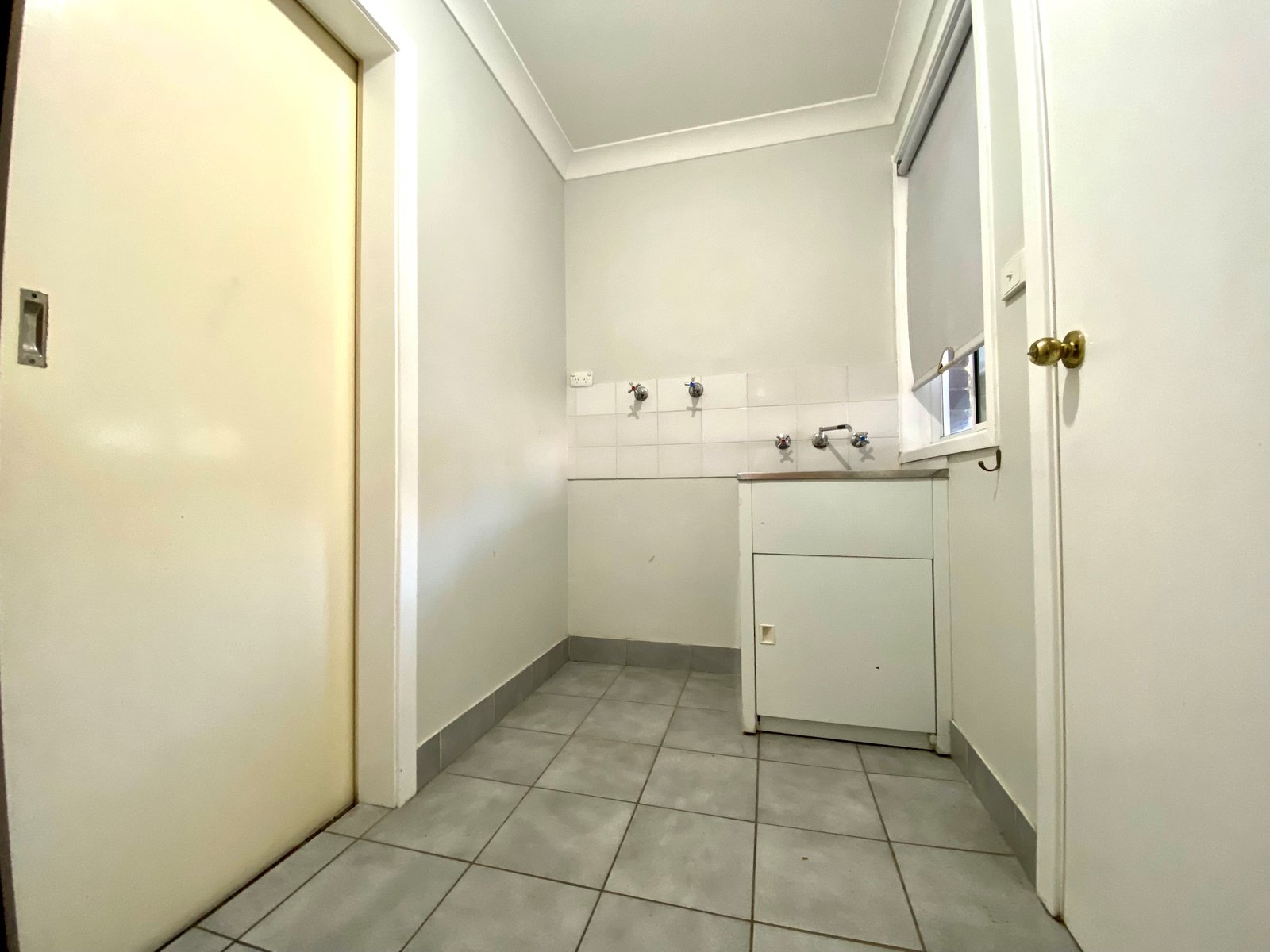 27 Nancy Street TAMWORTH 8