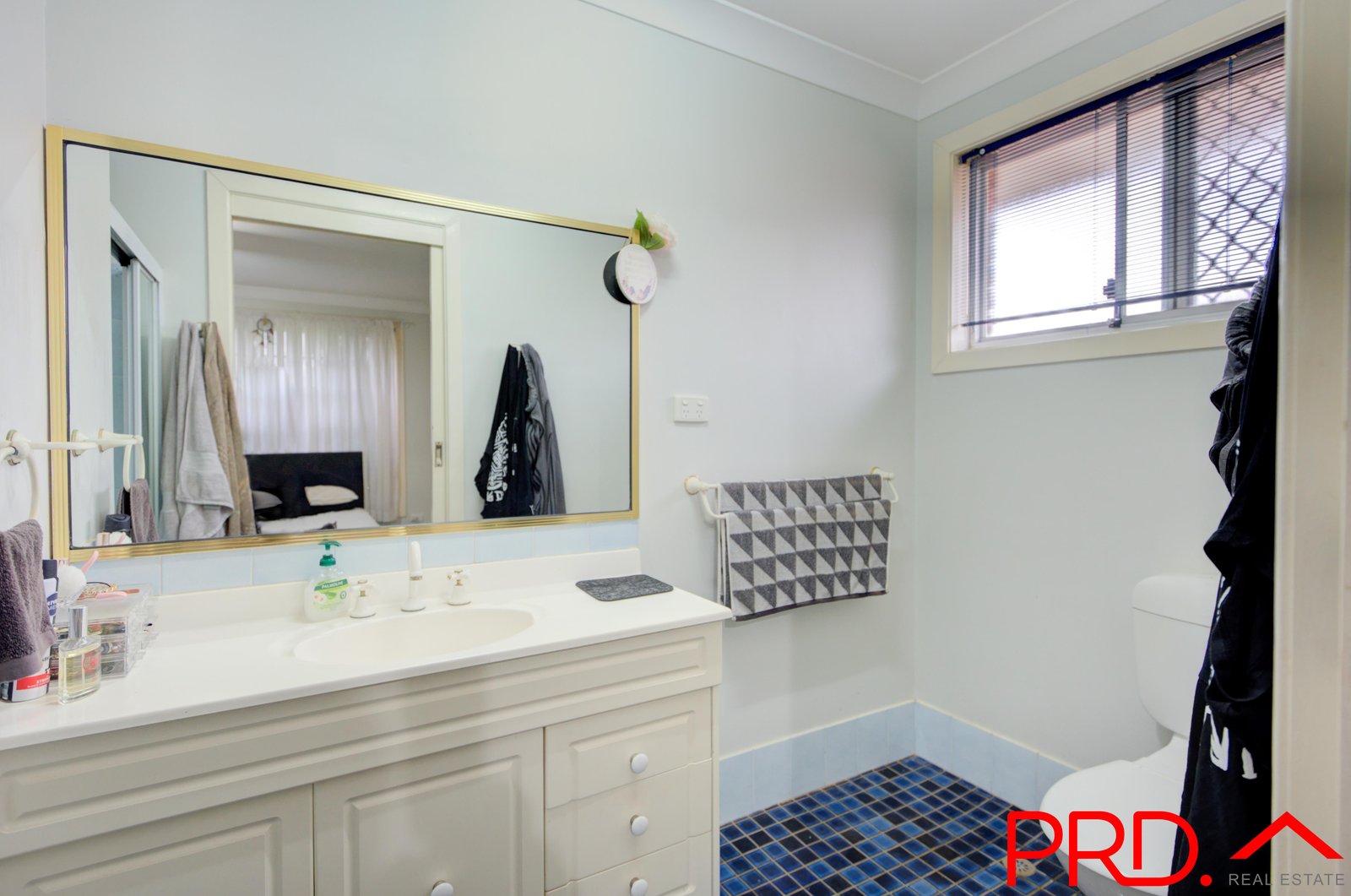 27 Nancy Street TAMWORTH 4