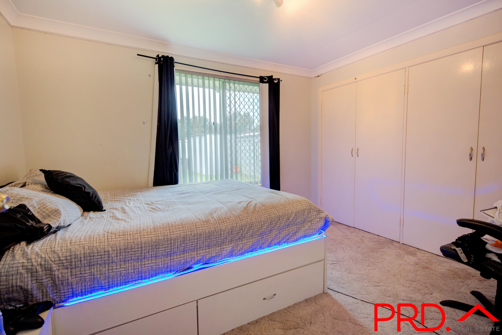 27 Nancy Street TAMWORTH 7