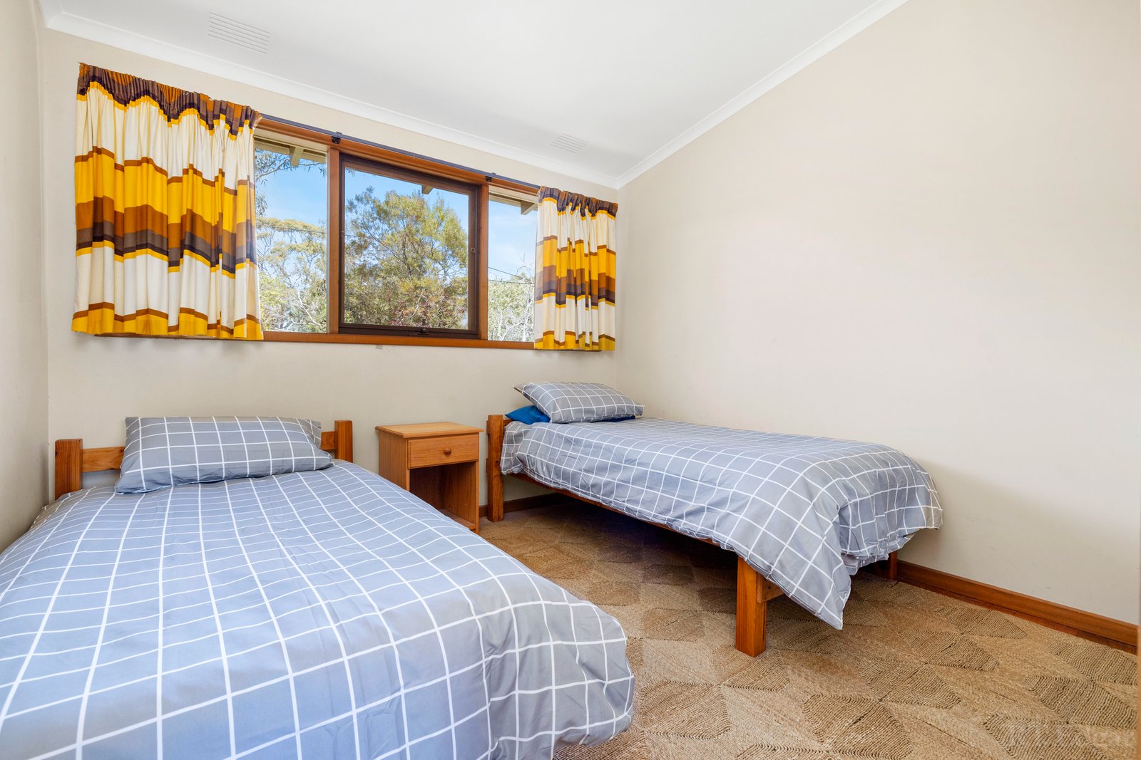 Real Estate and Property in 27 Nepean Place, Portsea, VIC