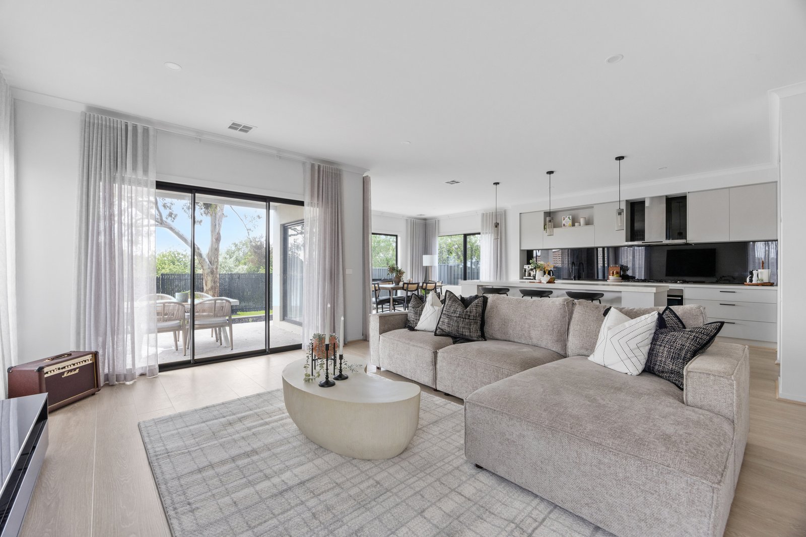 Gallery: 27 Nioka Street
