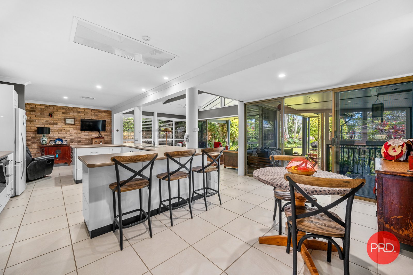 27 Norman Hill Drive KORORA 13