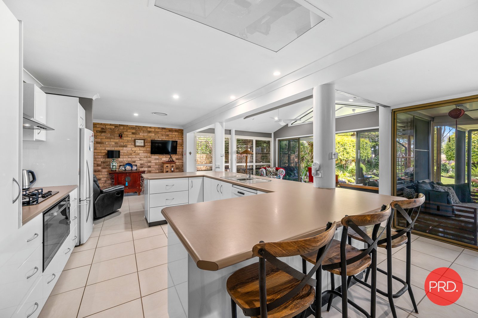 27 Norman Hill Drive KORORA 14