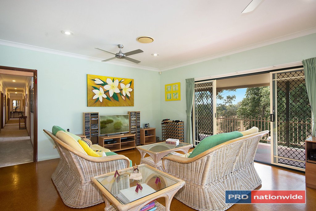 27 Northfields Road, STRATHEDEN via  KYOGLE 6