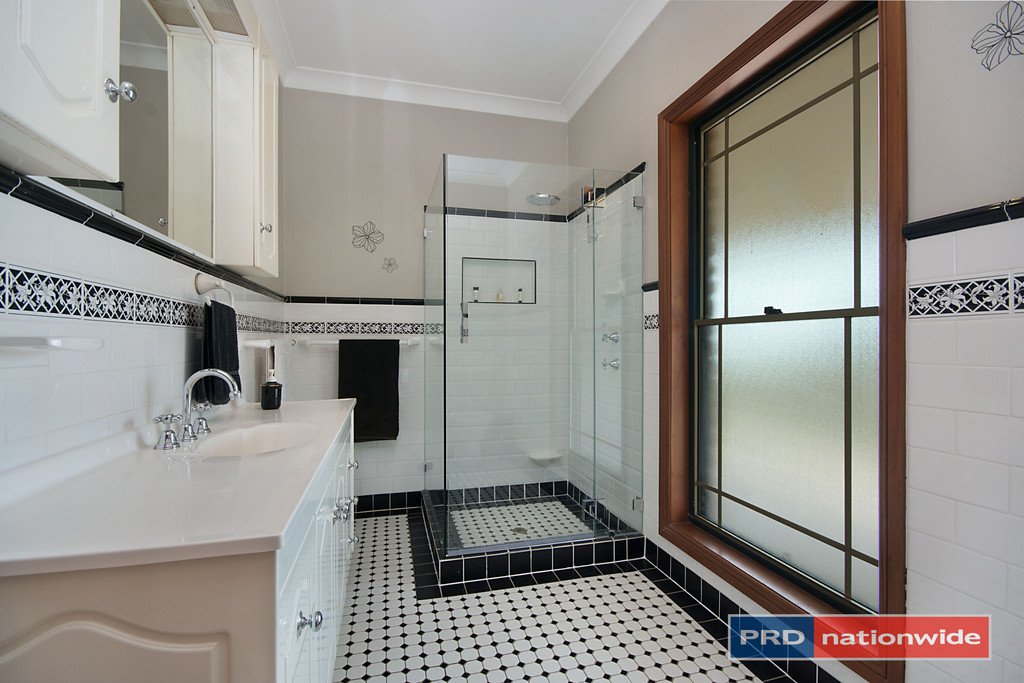 27 Northfields Road, STRATHEDEN via  KYOGLE 11