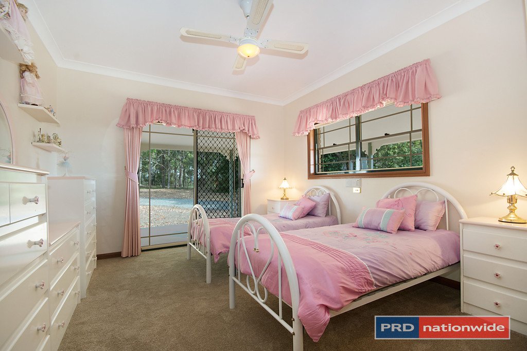 27 Northfields Road, STRATHEDEN via  KYOGLE 13