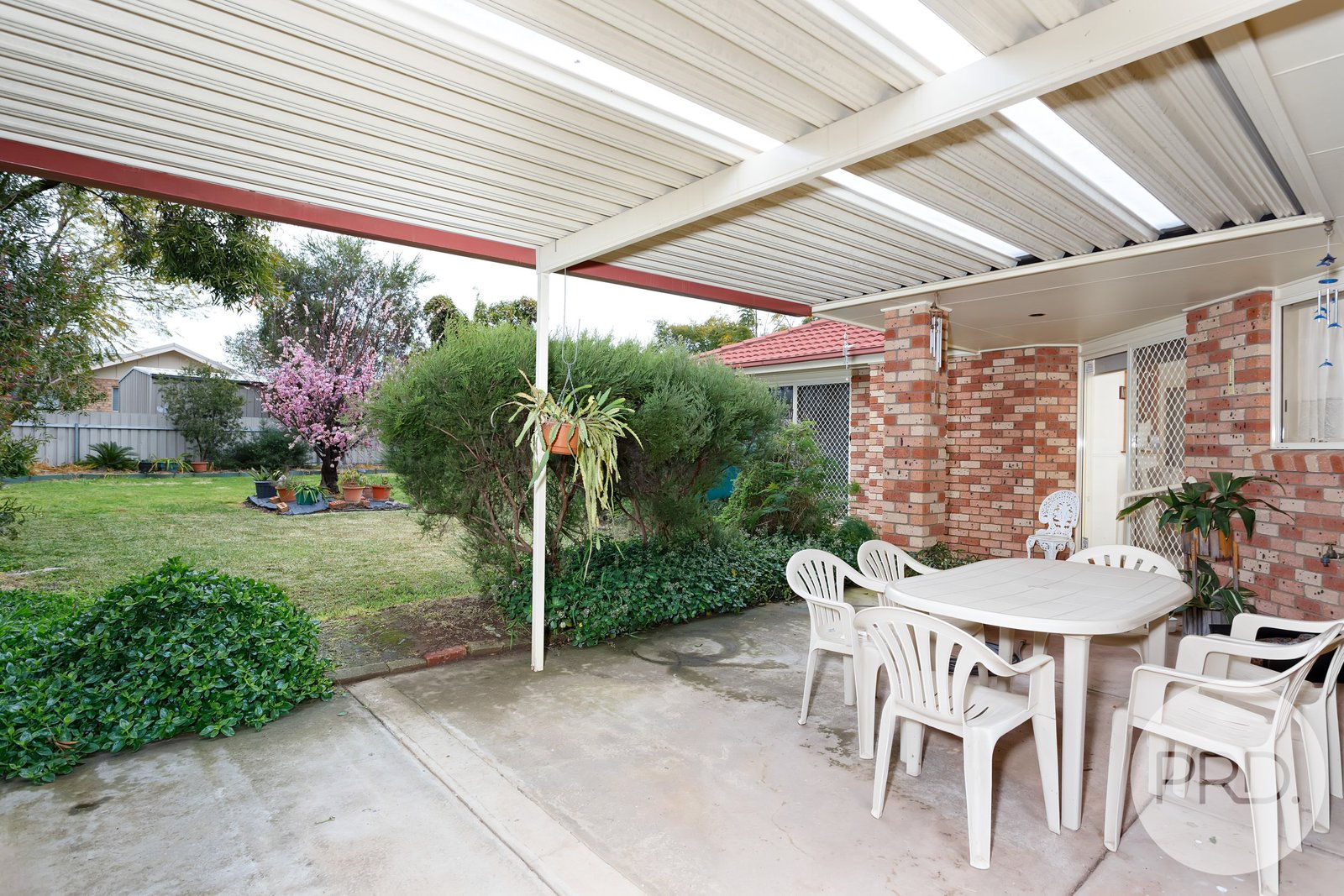 27 Nunkeri Street GLENFIELD PARK 13
