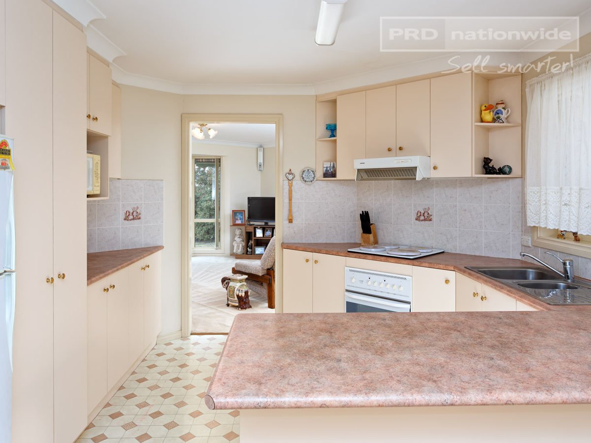 27 Nunkeri Street GLENFIELD PARK 5