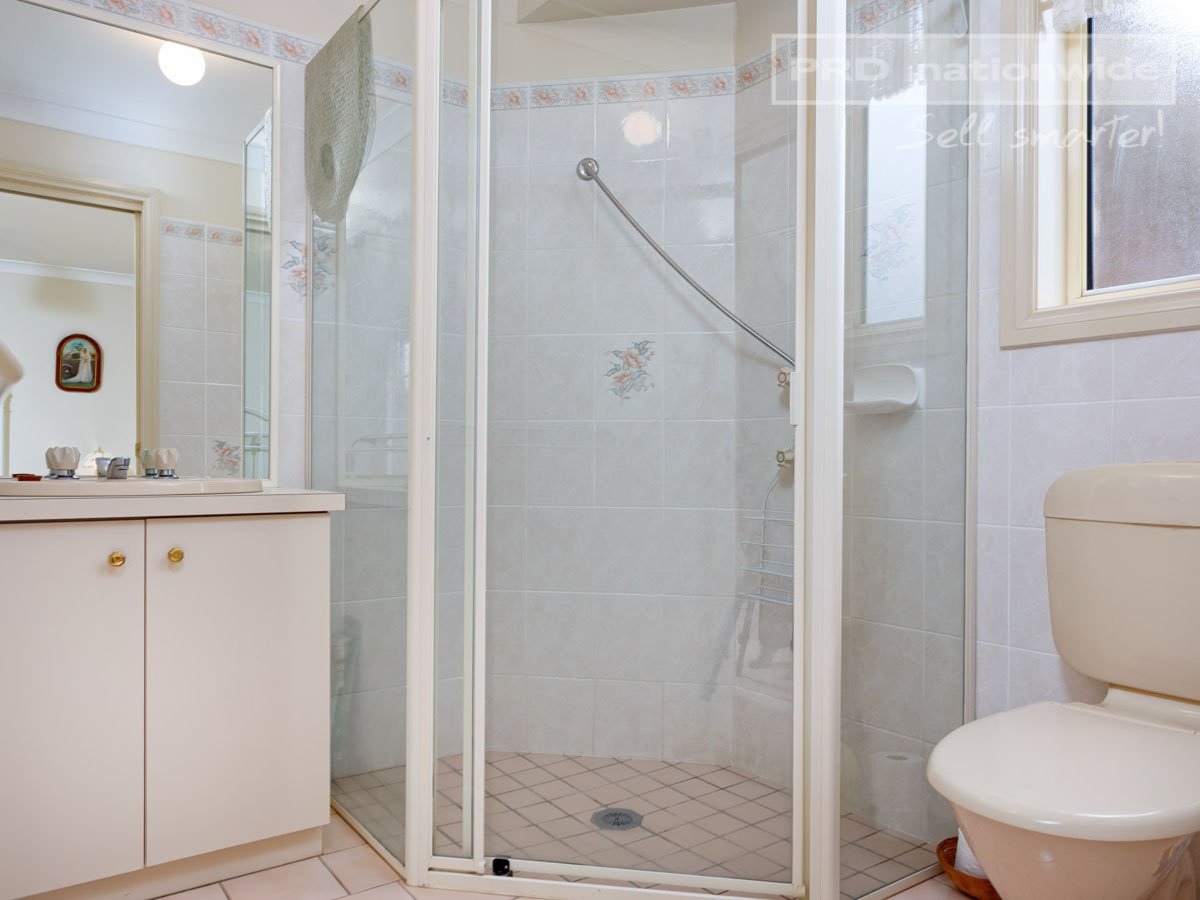 27 Nunkeri Street GLENFIELD PARK 10