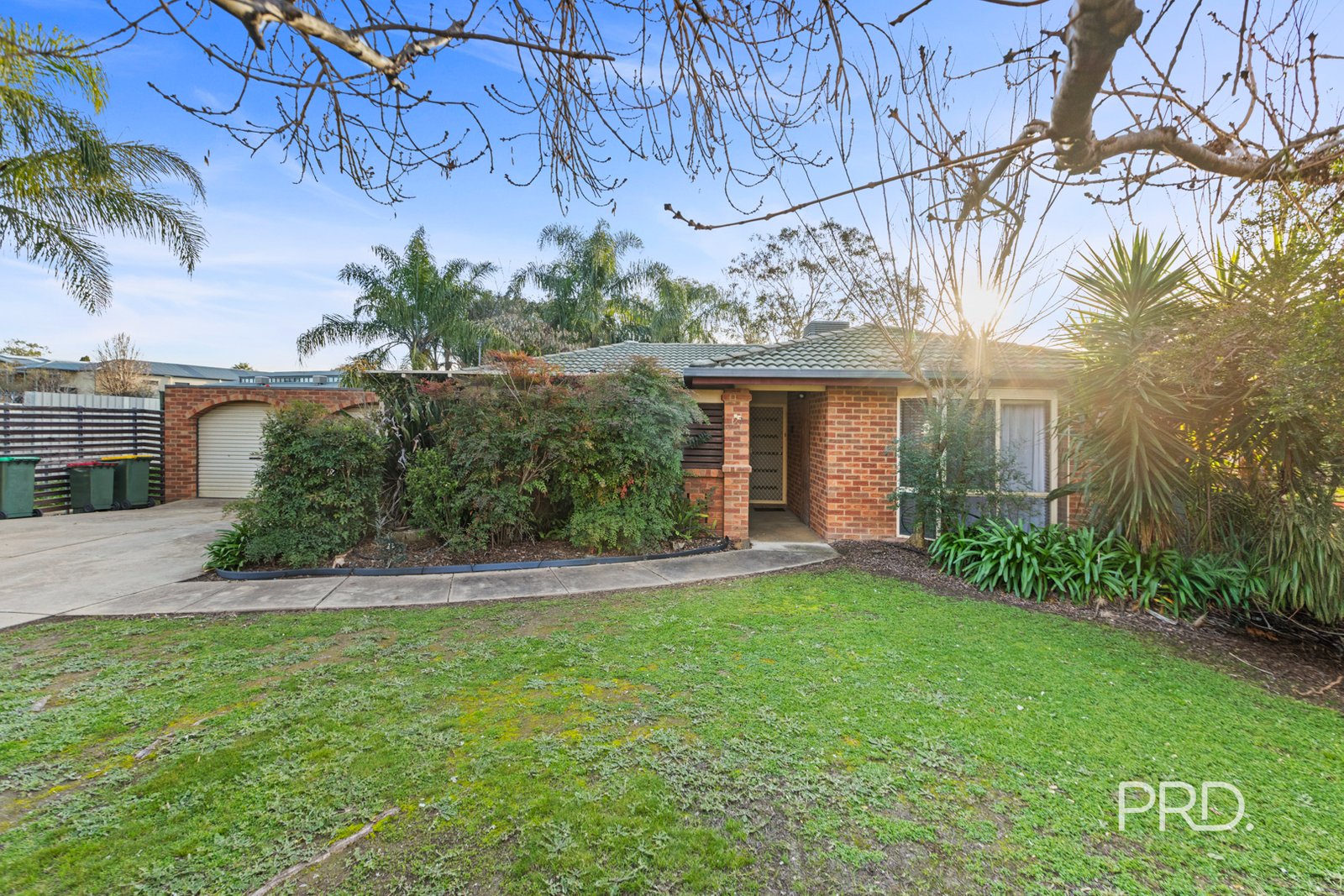 27 O'Connor Street TOLLAND 1