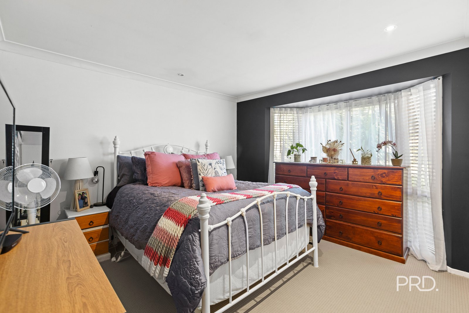 27 O'Connor Street TOLLAND 6