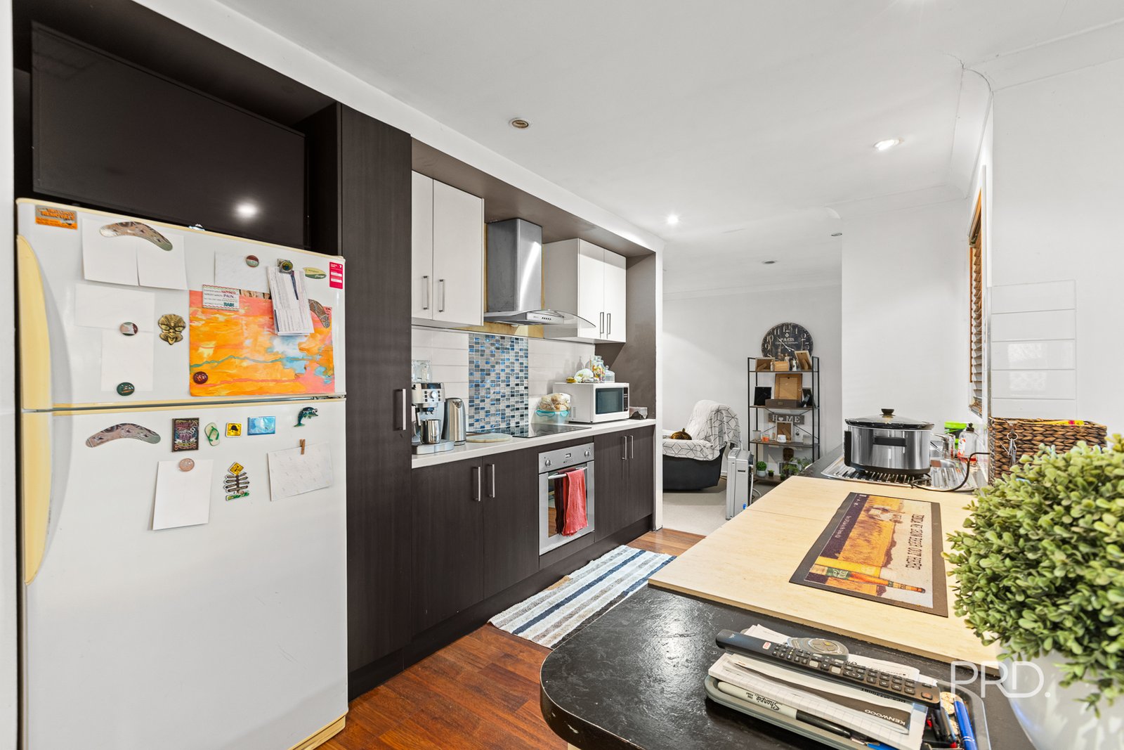 27 O'Connor Street TOLLAND 8