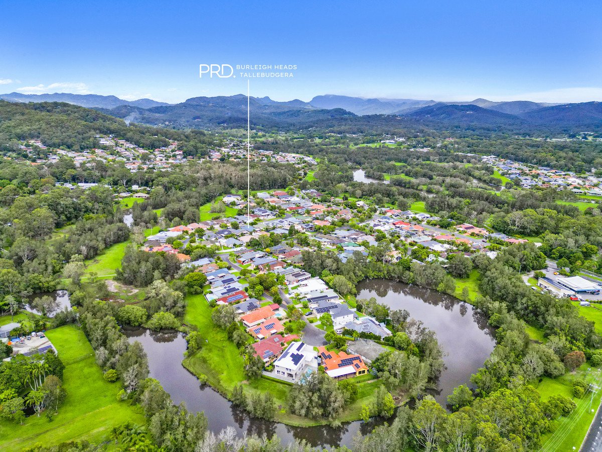 27 Ottelia Drive Elanora 17