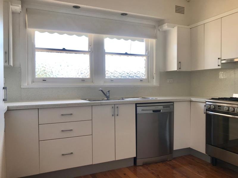 27 Phillip Street TAMWORTH 3