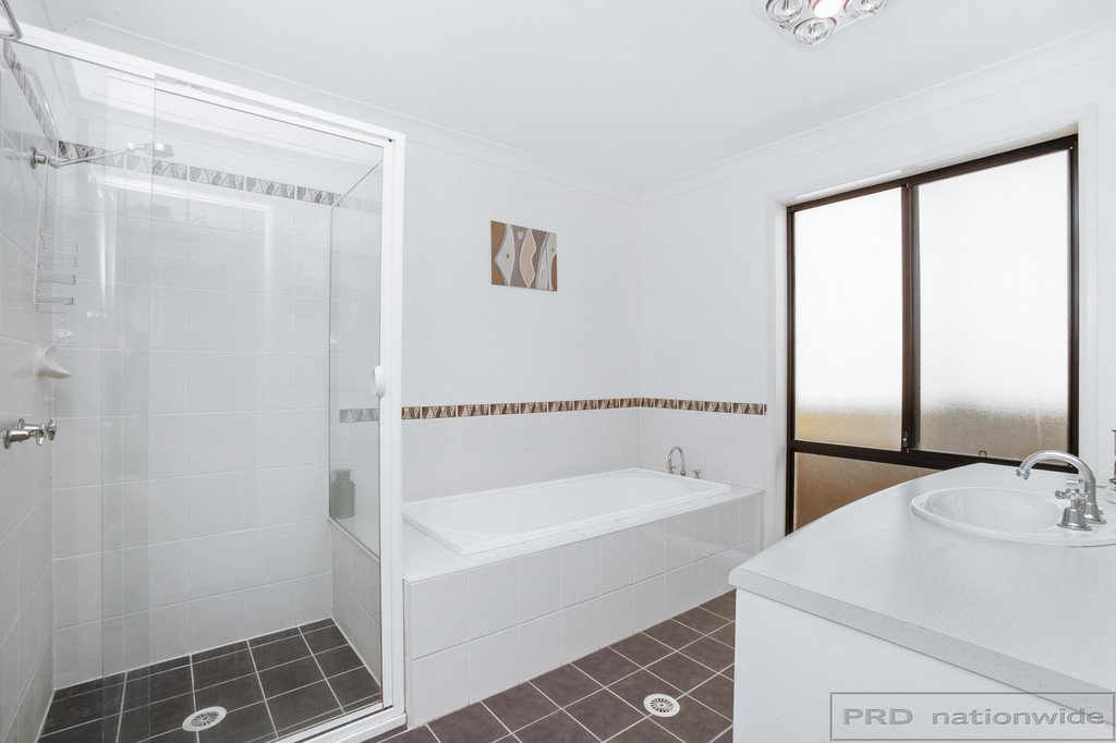 27 Pyalla Avenue ABERGLASSLYN 13