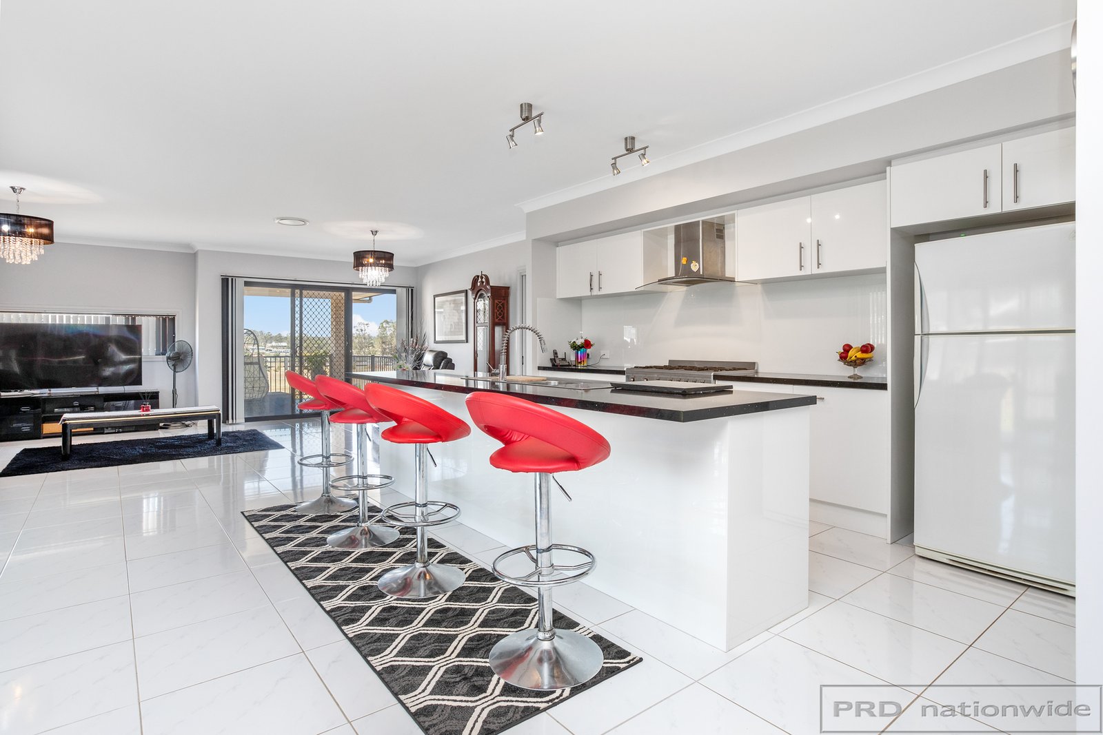 27 Pyrus Avenue BRANXTON 3