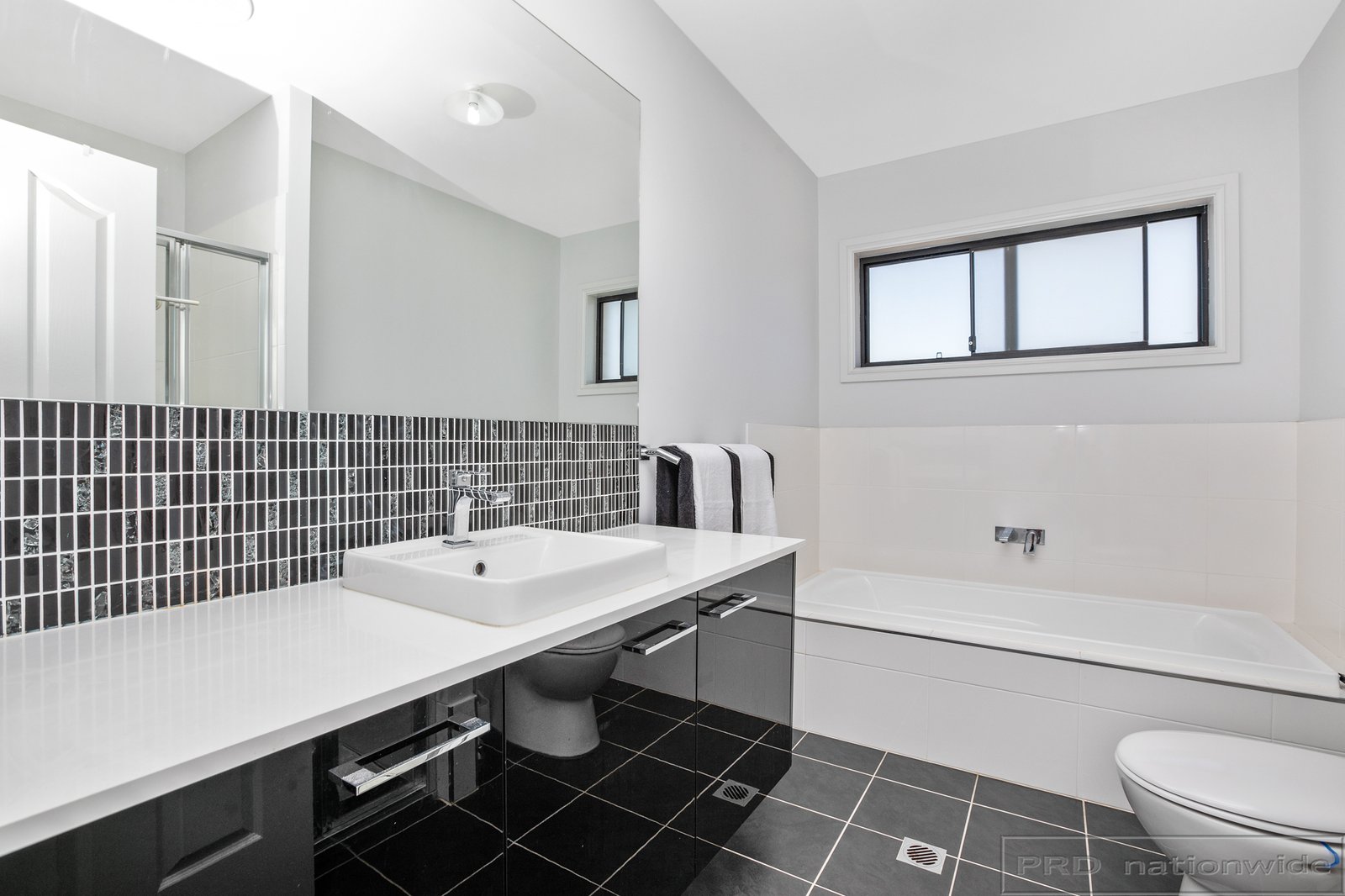 27 Pyrus Avenue BRANXTON 32