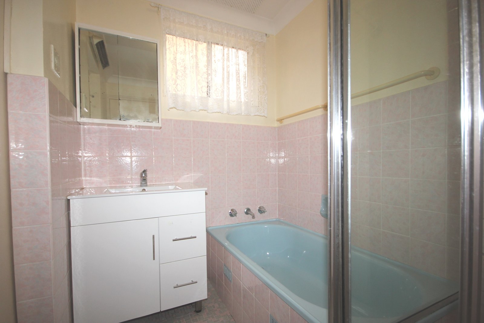 27 Queens Road BRIGHTON-LE-SANDS 7