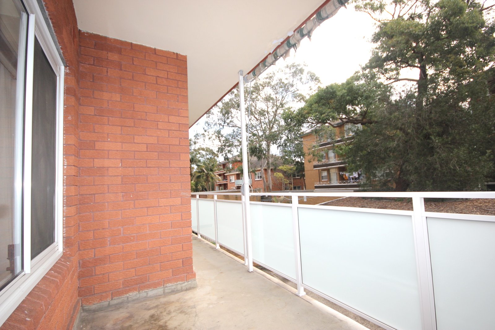 27 Queens Road BRIGHTON-LE-SANDS 8