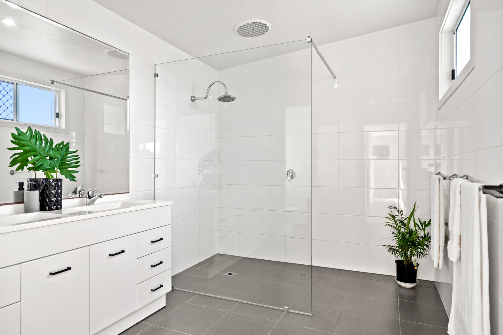 27 Rangal Road OCEAN SHORES 9