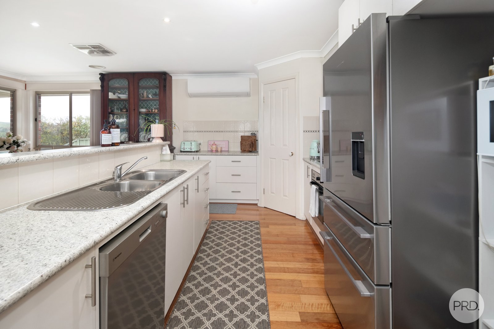 27 Rimmington Drive SEBASTOPOL 6