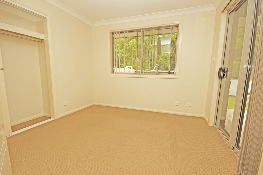 2/7 Ringtail Close LAURIETON 5