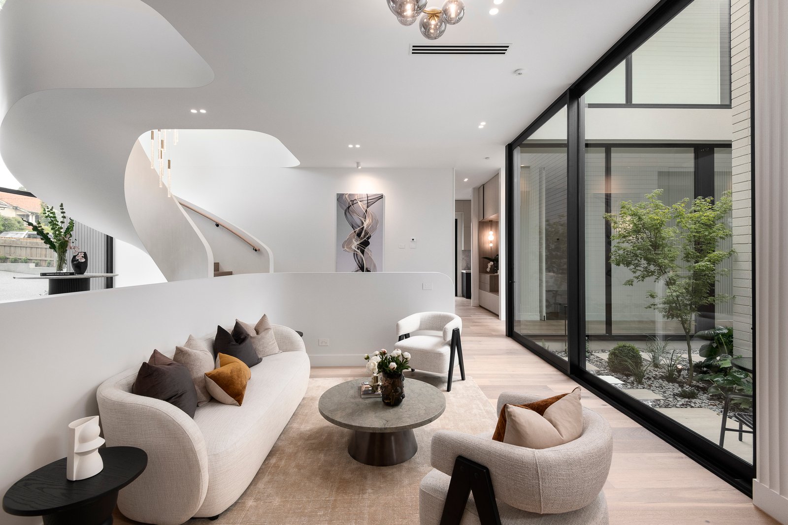 27 Rosedale Road, Glen Iris, 3146