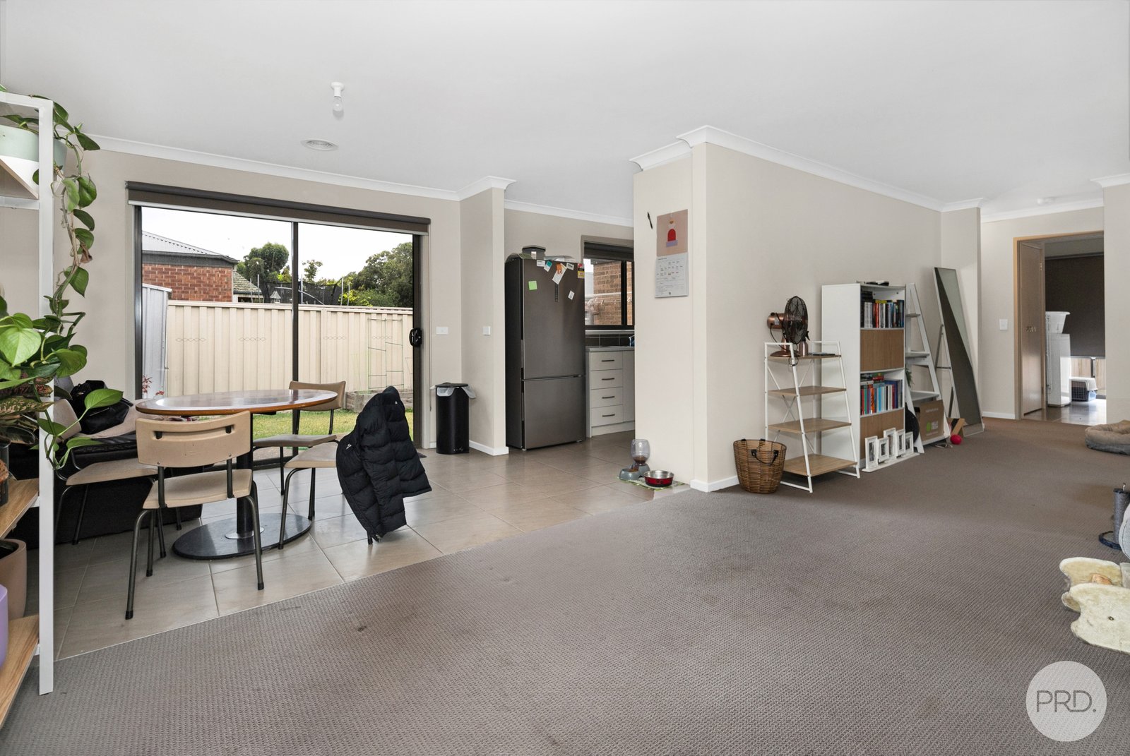 2/7 Rowlands Street SEBASTOPOL 4