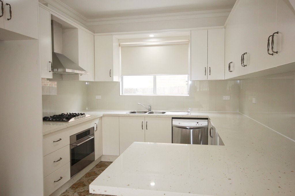 27 Rowley Road RUSSELL LEA 2