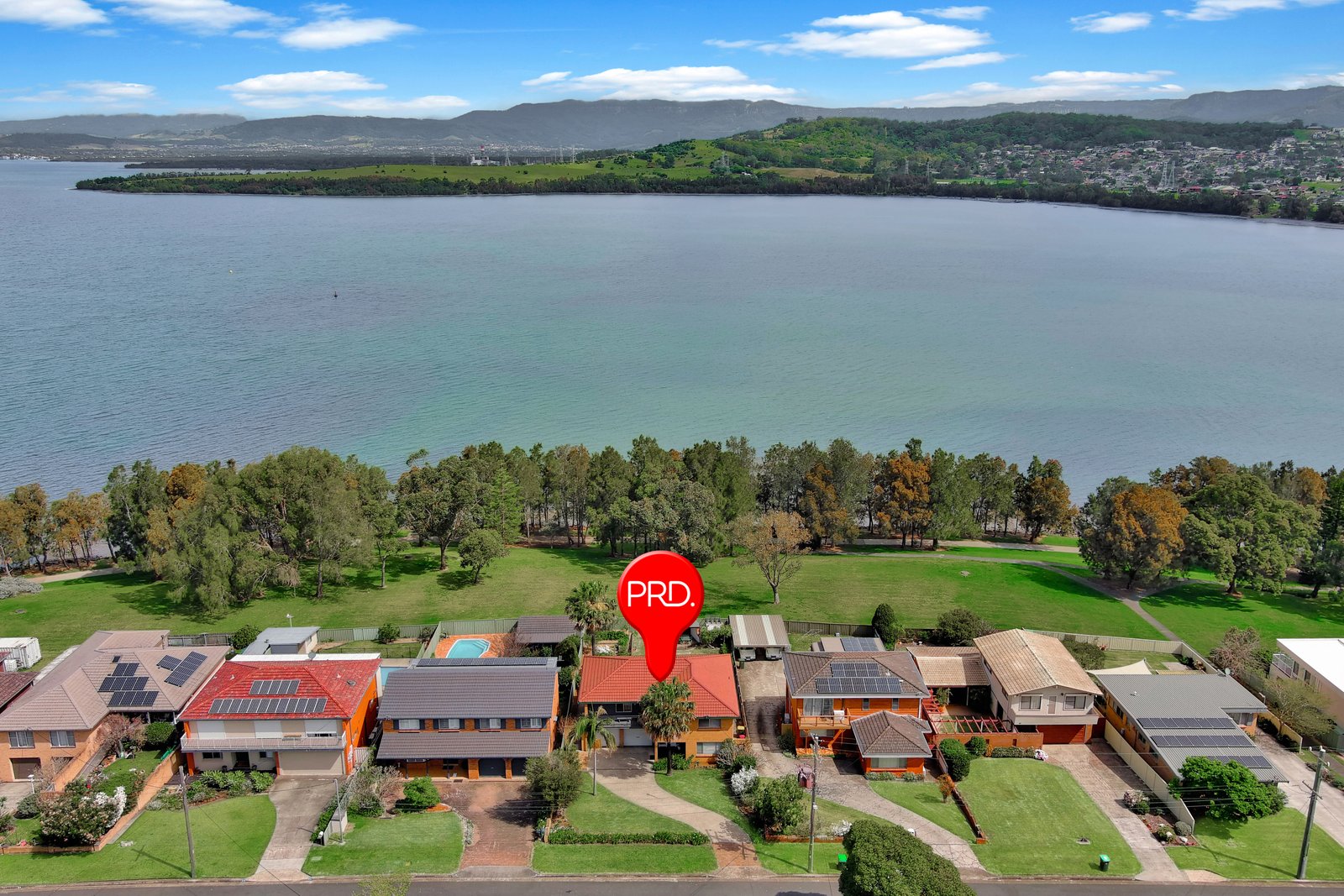 27 Rushton Drive KANAHOOKA 1