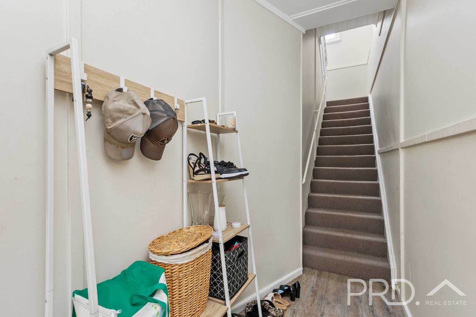 27 Russell Street TUMUT 12
