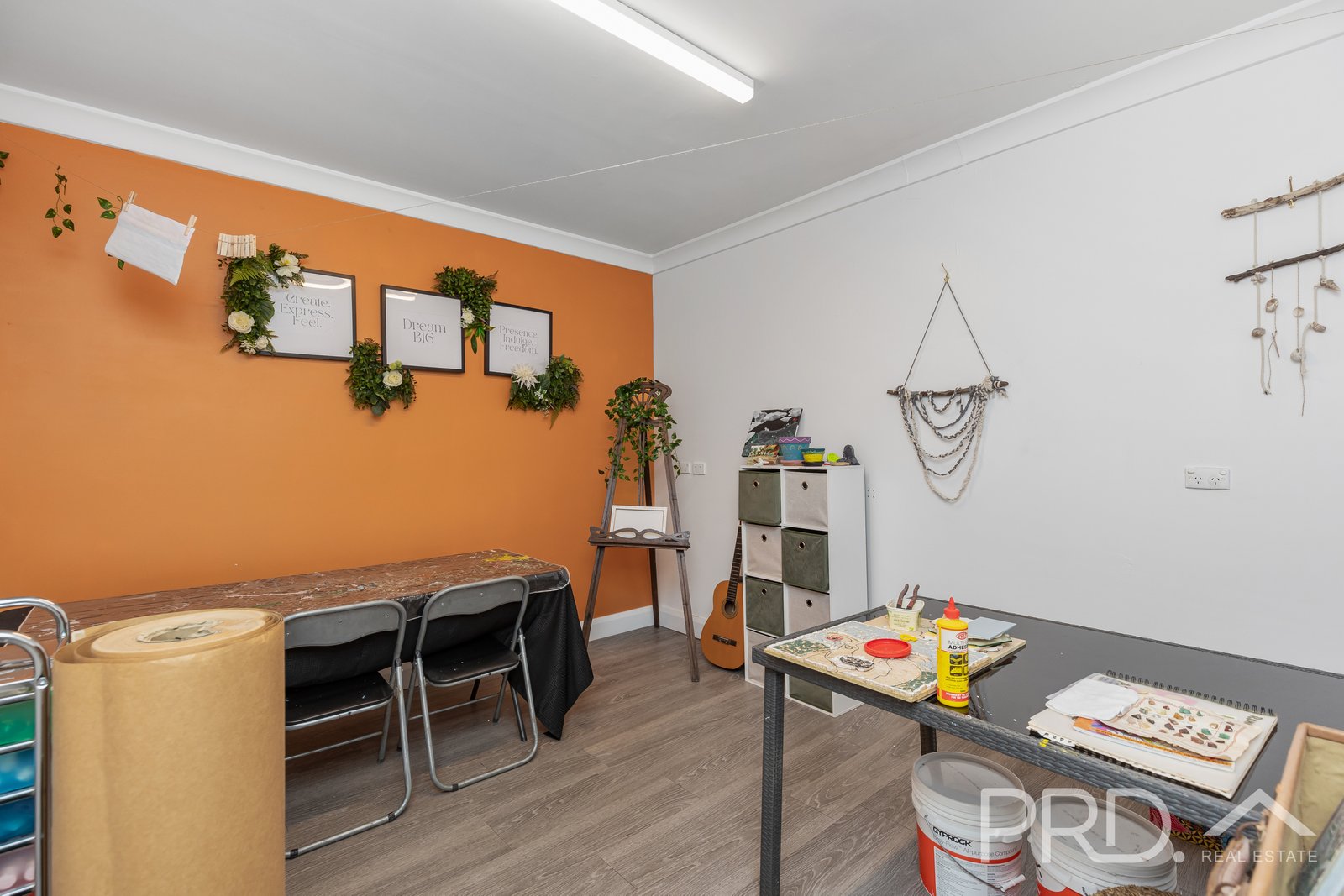 27 Russell Street TUMUT 22