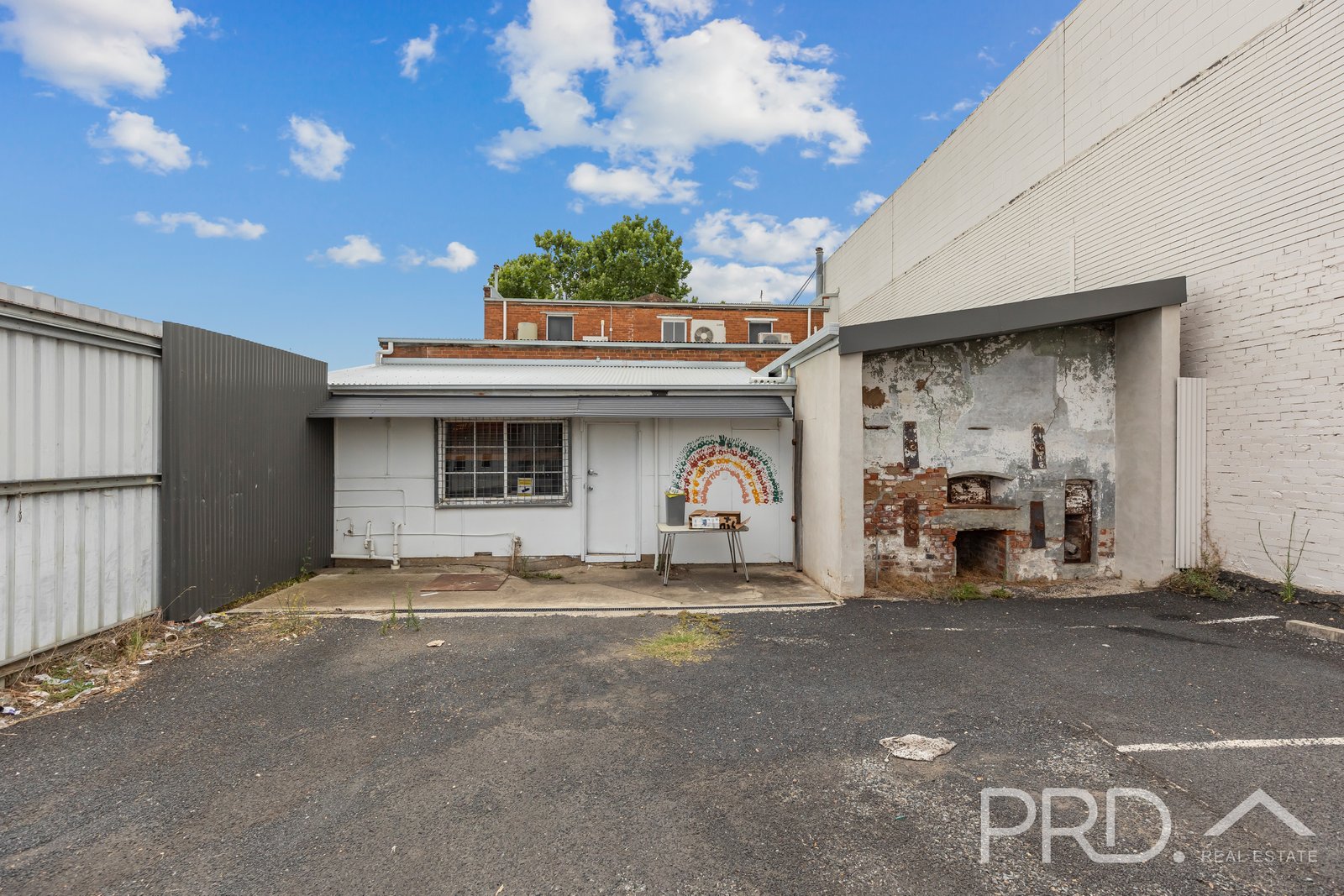 27 Russell Street TUMUT 27