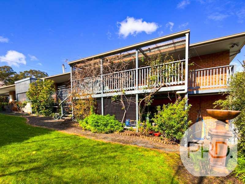 27 Ryan Street BROWN HILL 1