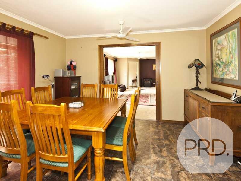 27 Ryan Street BROWN HILL 6