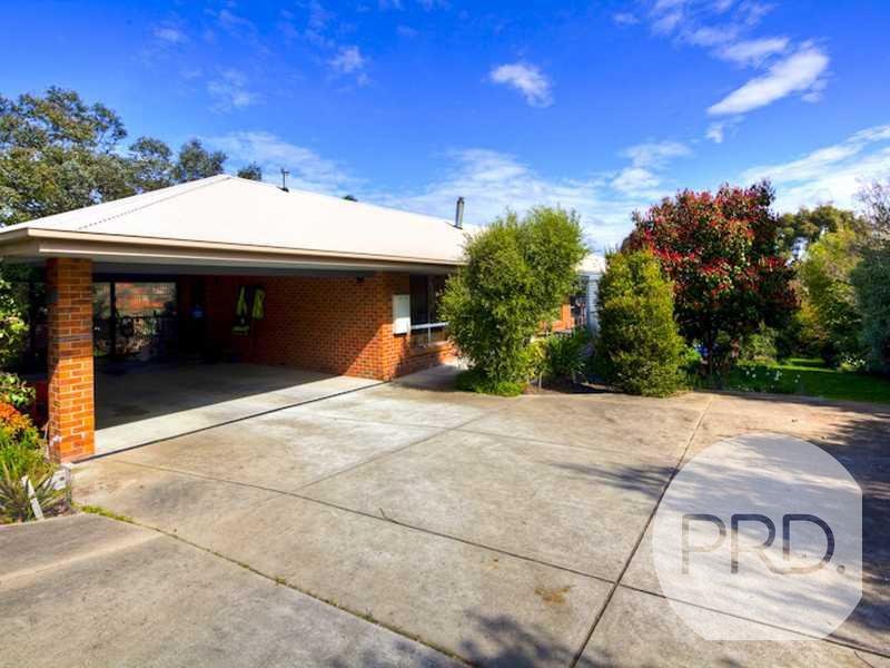 27 Ryan Street BROWN HILL 14