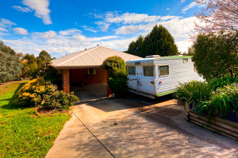 27 Ryan Street BROWN HILL 20
