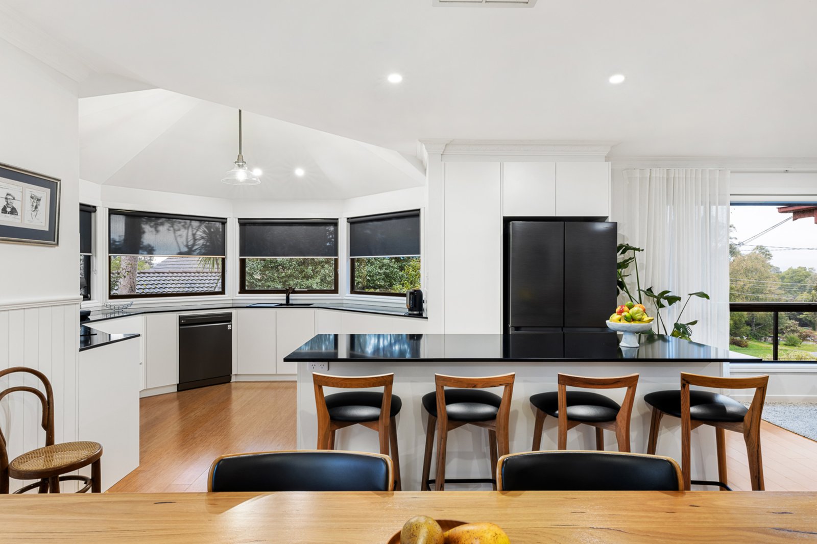 Gallery: 27 Scenic Crescent