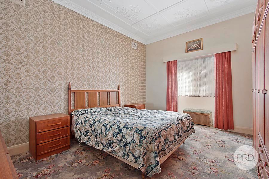 27 Seaforth Avenue OATLEY 6