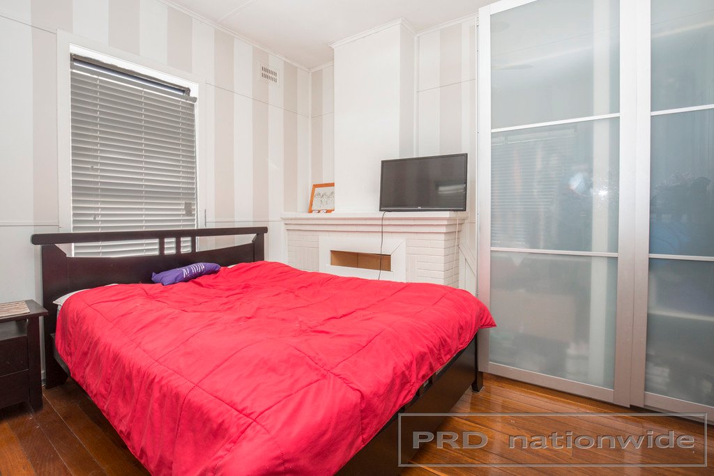 27 Second Avenue RUTHERFORD 6