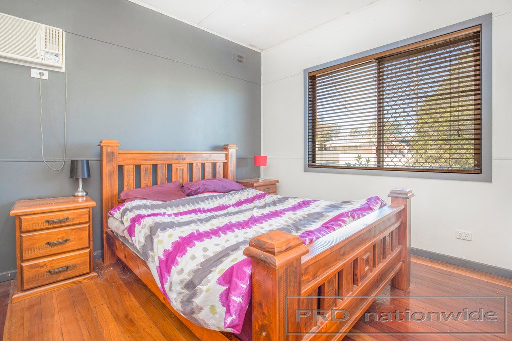 27 Second Avenue RUTHERFORD 8