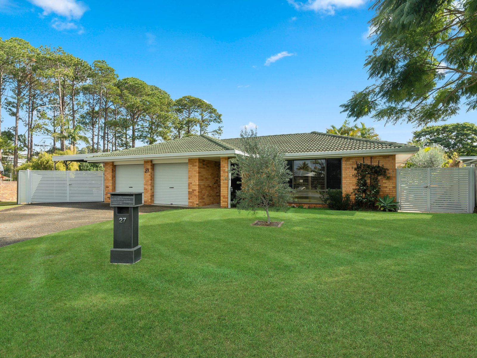 27 Sequoia Close ELANORA 3