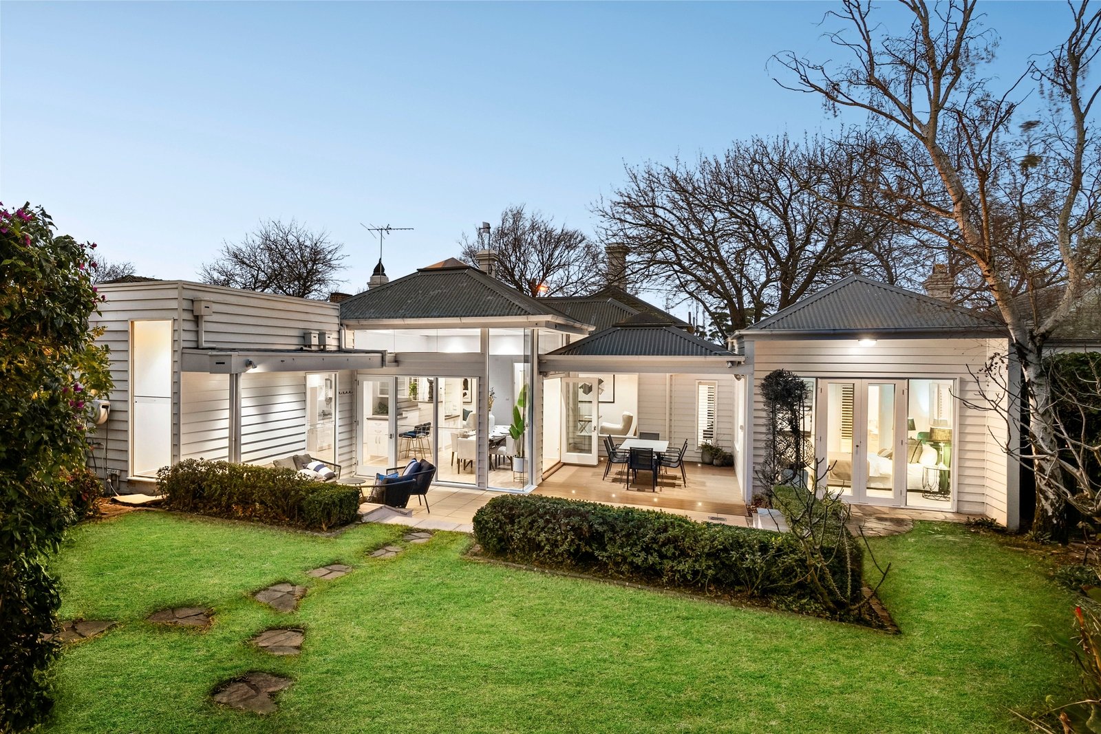 Real Estate and Property in 27 Seymour Grove, Camberwell, VIC