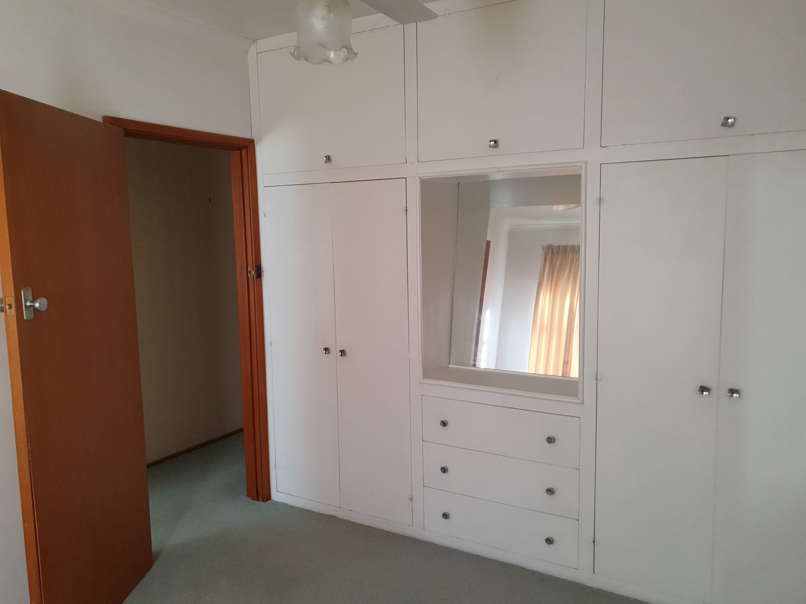 27 Sheehan Crescent SHEPPARTON 9