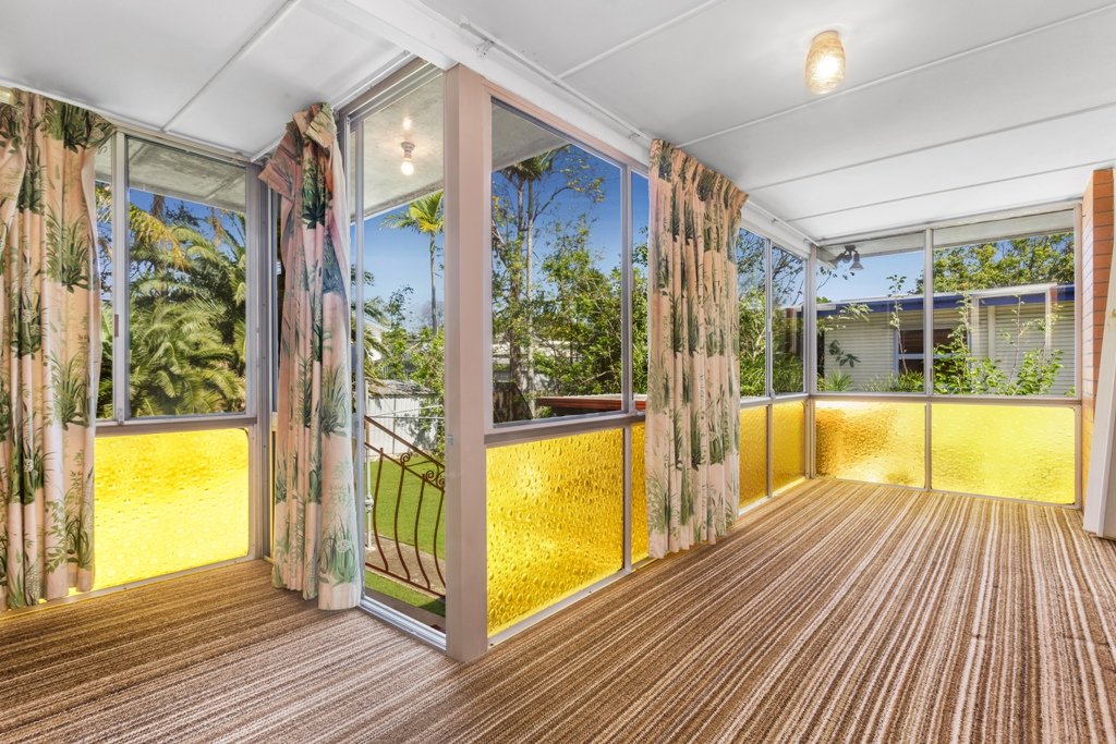 27 Shordley Street CHERMSIDE WEST 8