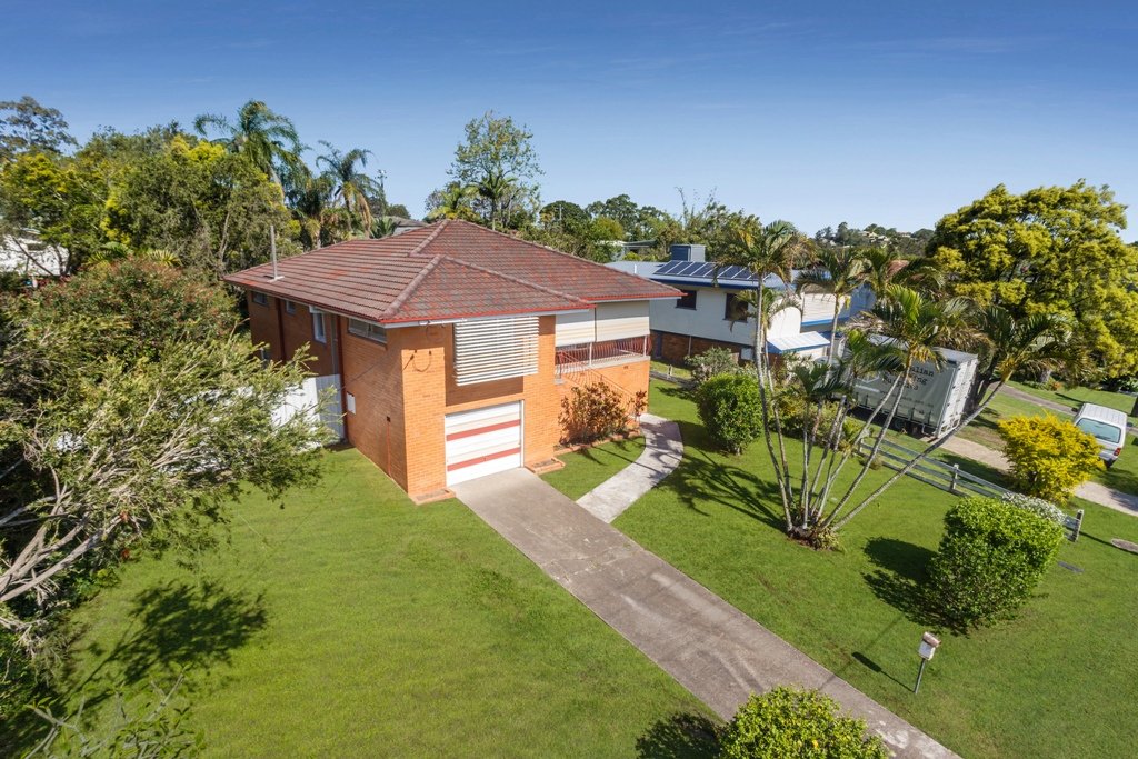 27 Shordley Street CHERMSIDE WEST 16