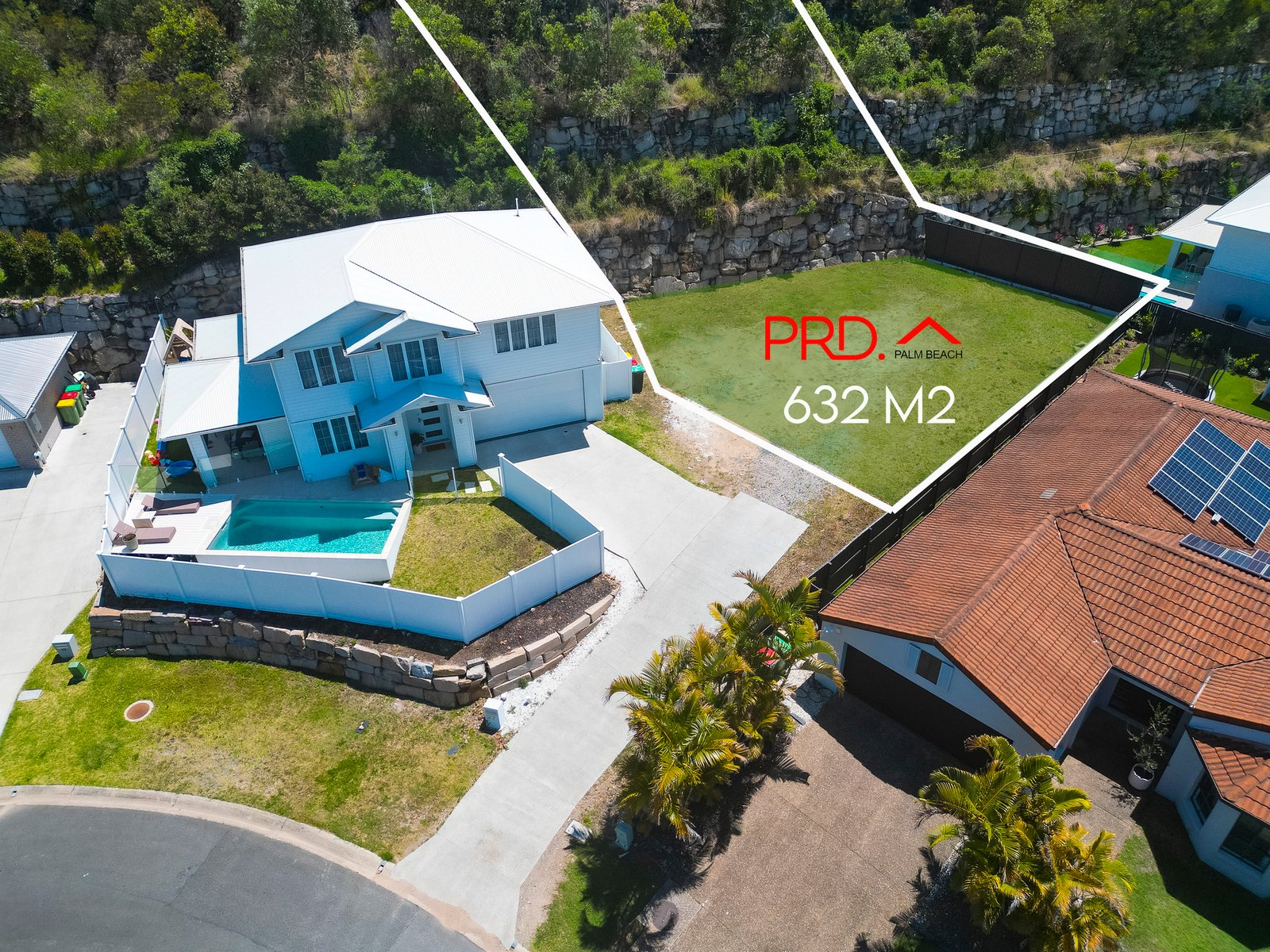 27 Sirec Way BURLEIGH HEADS 4